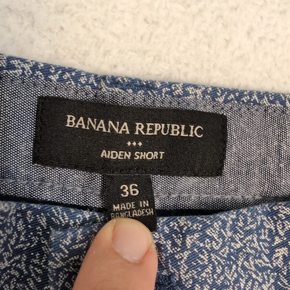 Banana Republic new banana